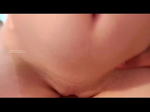 ❤️ Dormindo no quarto da minha irmã e foi assim que acordei Porno vk em nós